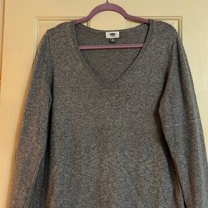 EUC Old Navy V-Neck Grey Sweater XL San Francisco Soft Casual Office Classy